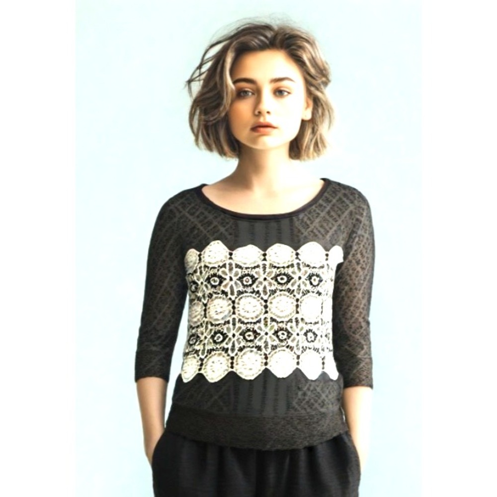 Anthropologie Meadow Rue Lace Top Crochet Lace Overlay Gray Size Small VGUC